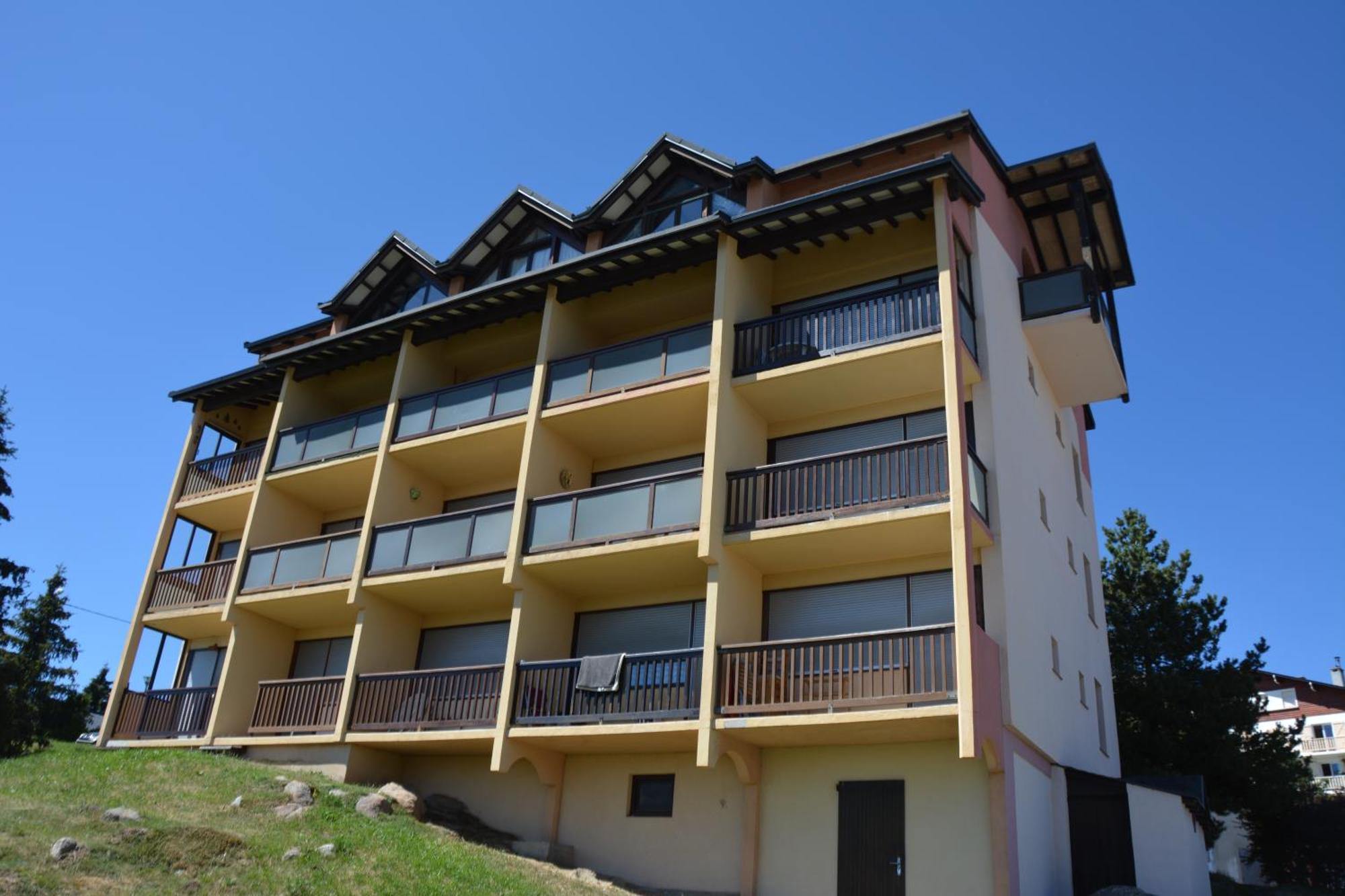 Residence Les Isards Studio Cabine Renove - Vue Montagne Font-Romeu-Odeillo-Via Kültér fotó